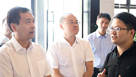 溫州市委常委、組織部長馬永良一行蒞臨中國計(jì)量大學(xué)·平陽工業(yè)設(shè)計(jì)研究院調(diào)研指導(dǎo)工作
